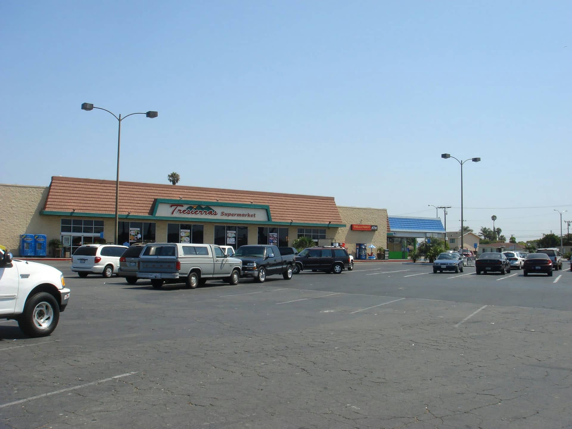 Pleasant Valley Plaza - Oxnard, CA